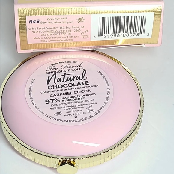 TOO FACED CHOCOLATE SOLEIL NATURAL CHOCOLATE BRONZER - CARAMEL COCOA - Picture 12 of 16